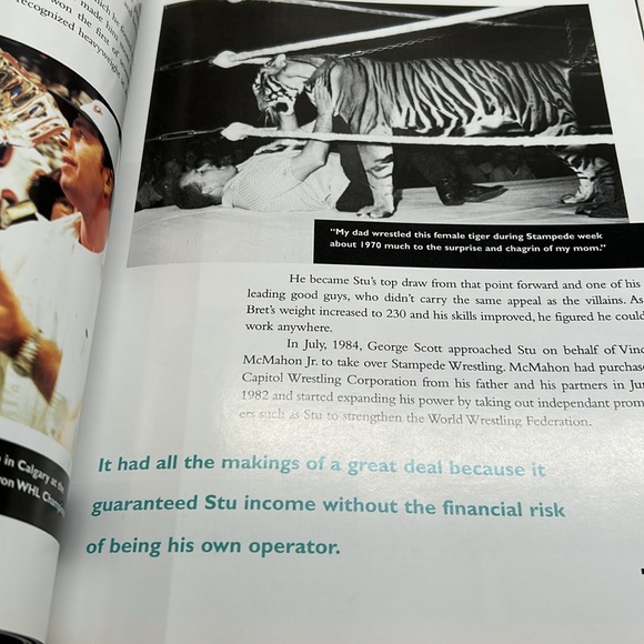 Bret Hitman Hart Softcover Fan Book With Perry Lefko - Picture 5 of 16